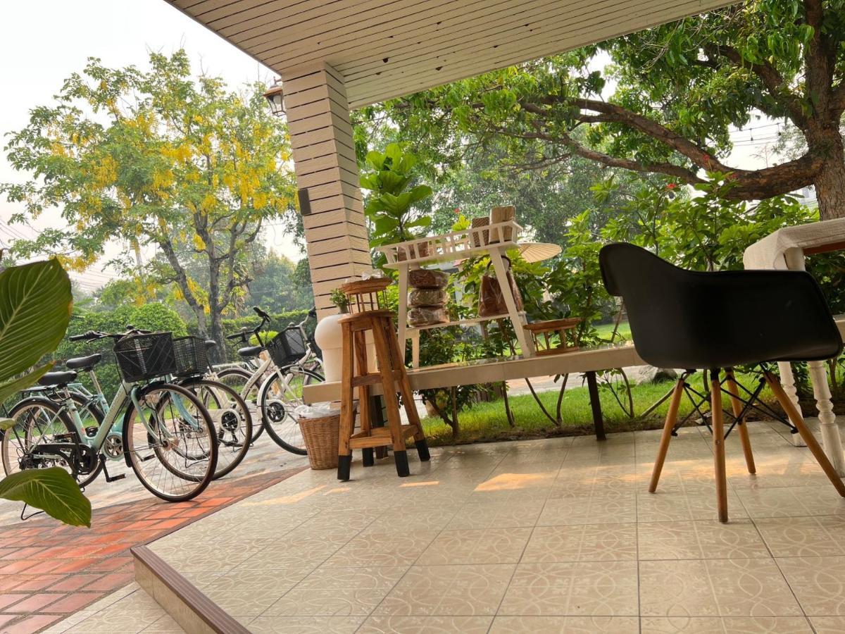 Udee Cozy Hotel チエンマイ エクステリア 写真