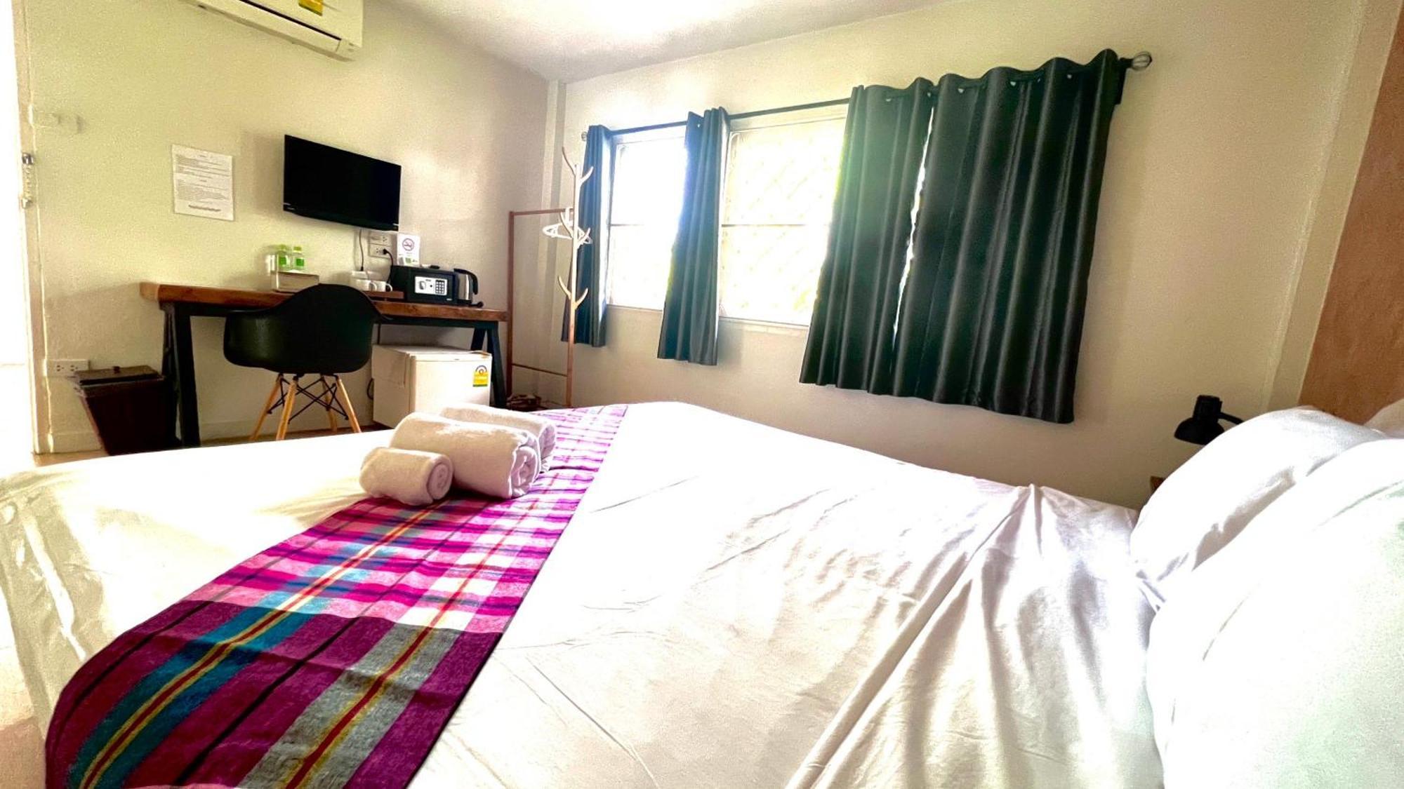 Udee Cozy Hotel チエンマイ エクステリア 写真