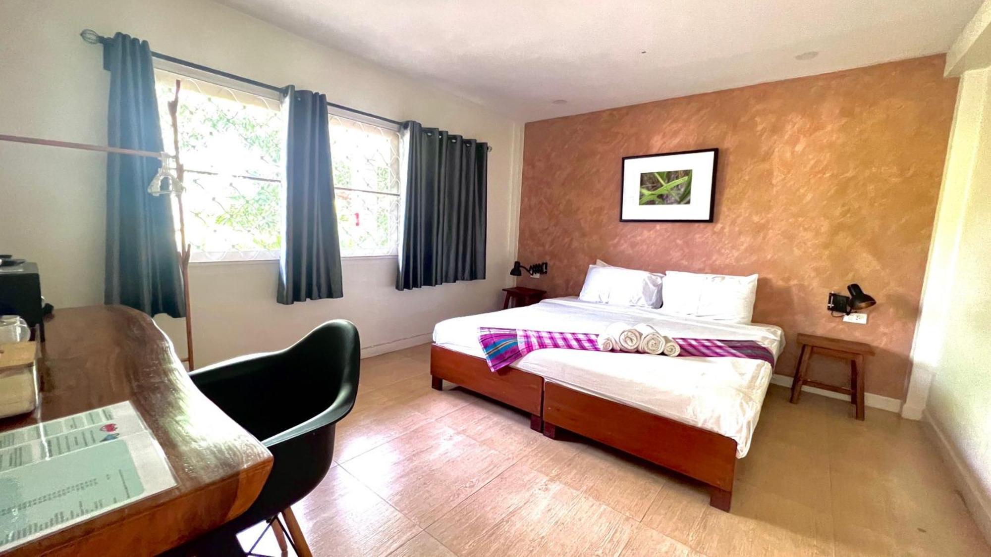 Udee Cozy Hotel チエンマイ エクステリア 写真