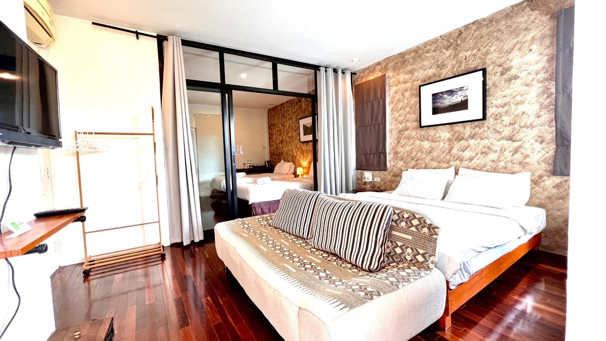 Udee Cozy Hotel チエンマイ エクステリア 写真