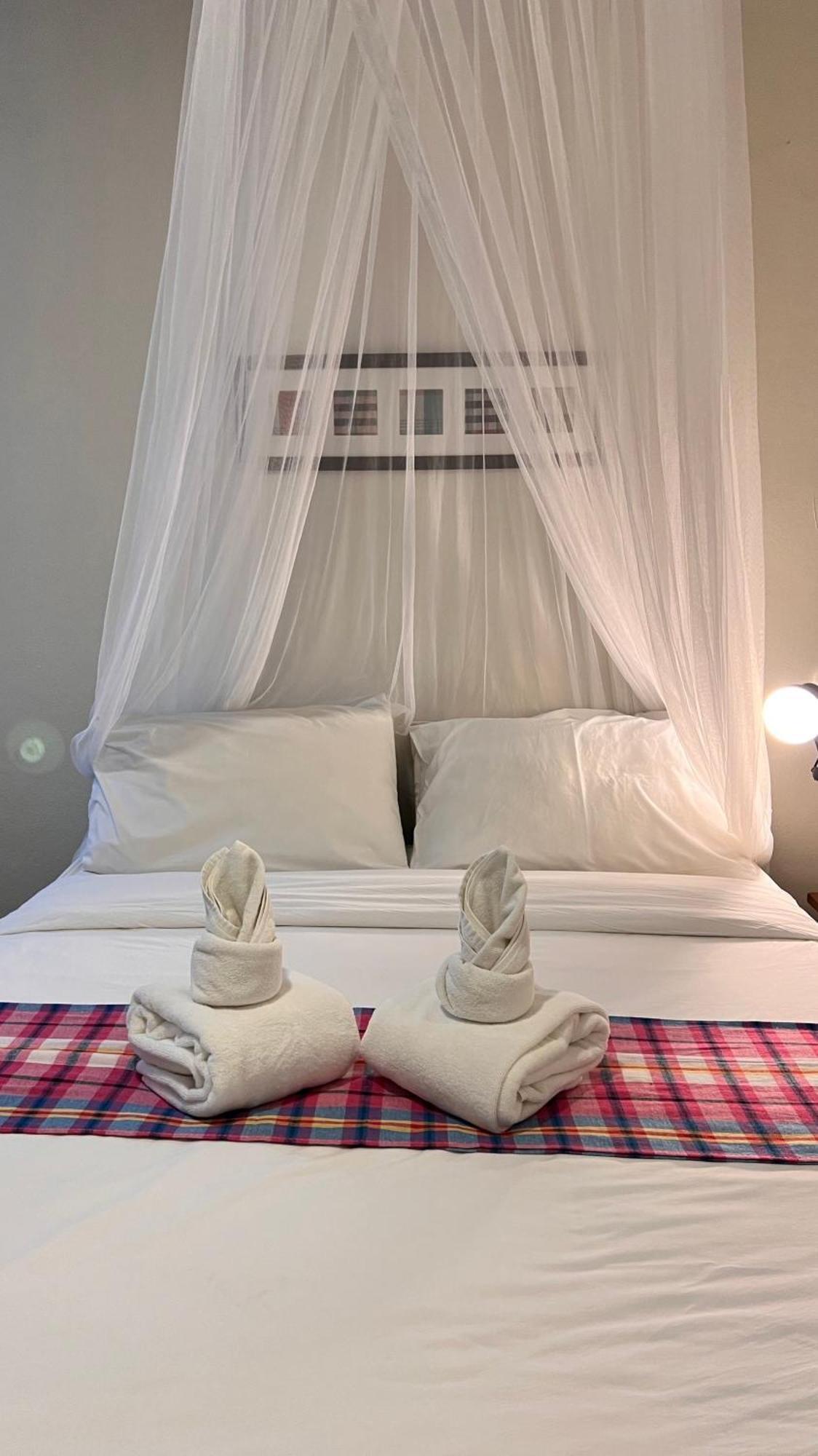 Udee Cozy Hotel チエンマイ エクステリア 写真