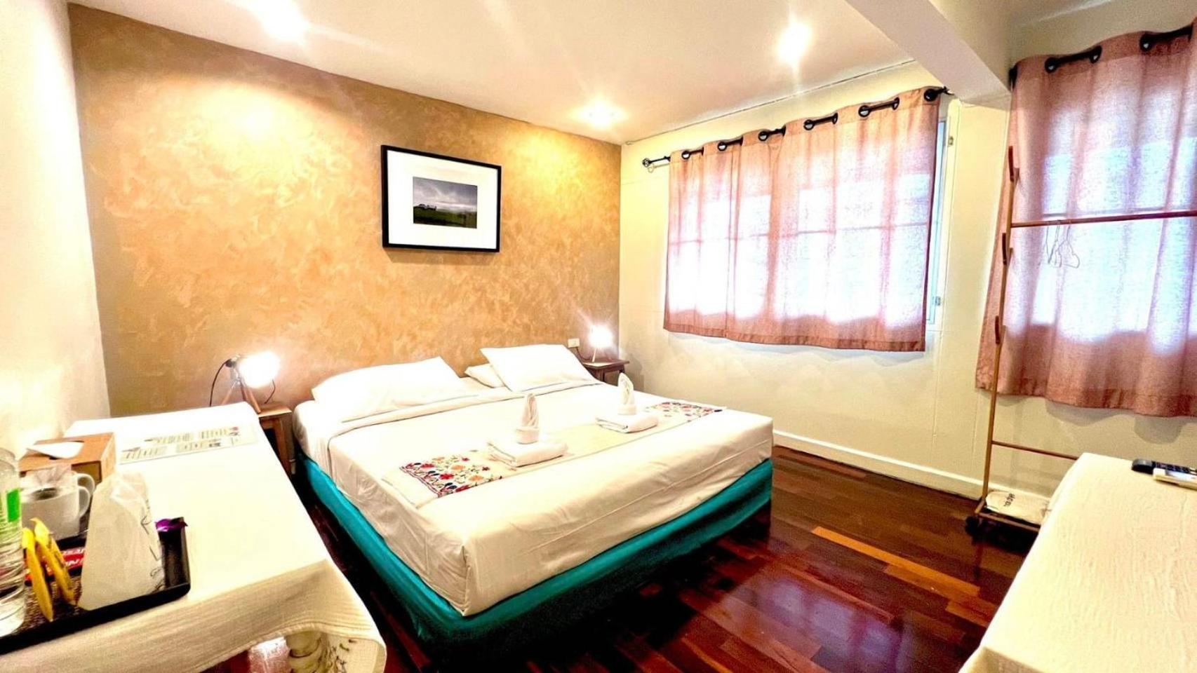 Udee Cozy Hotel チエンマイ エクステリア 写真